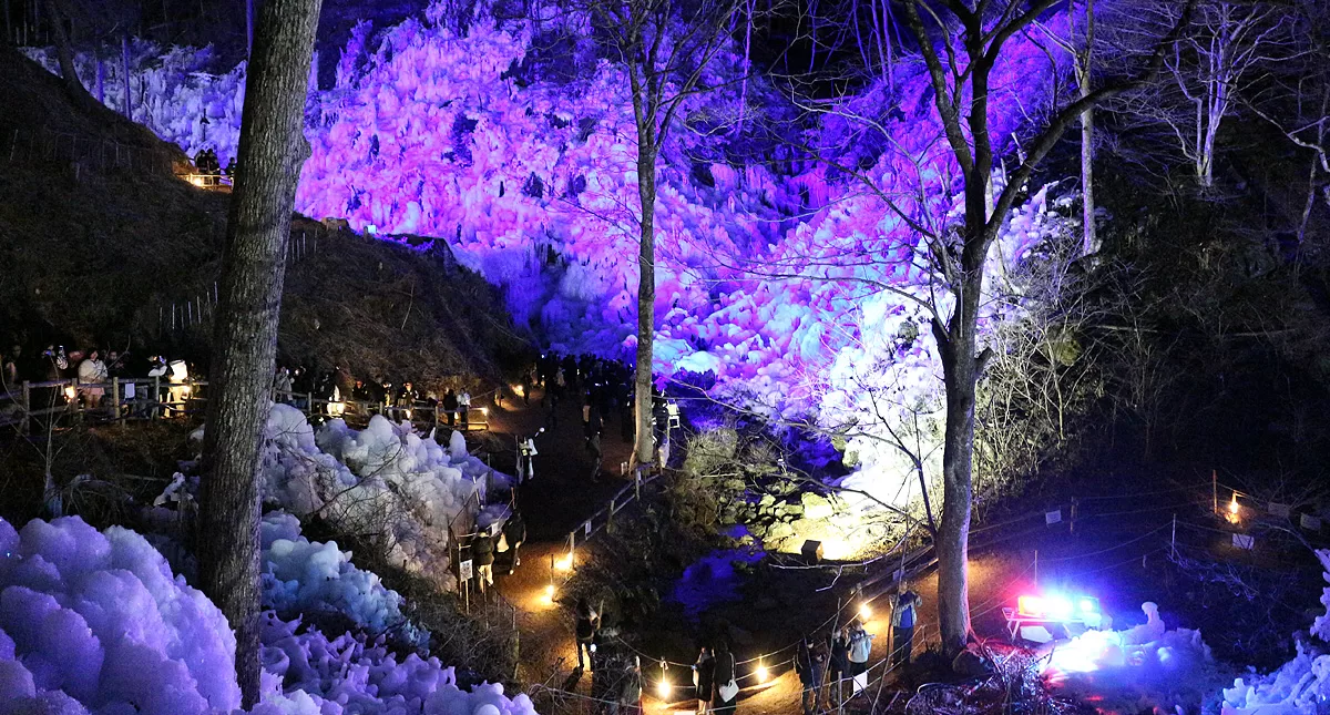 あしがくぼの氷柱,Ashi ga ku bo no tsurara,Icicles of Ashigakubo,night,夜