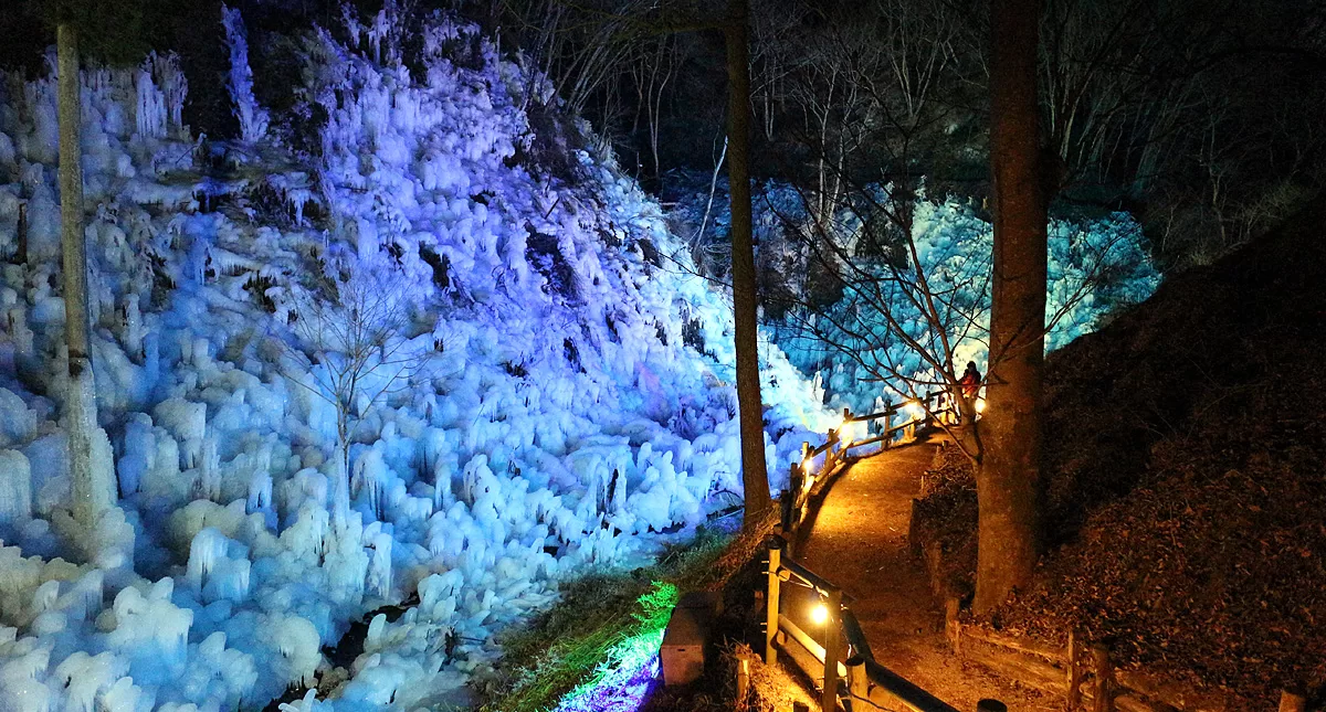 あしがくぼの氷柱,Ashi ga ku bo no tsurara,Icicles of Ashigakubo,night,夜