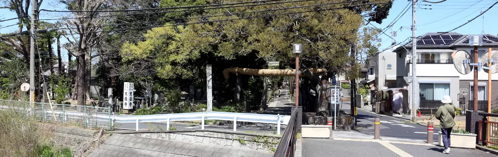 Koshigaya,Hisaizujinja,shrine,ジンジャ,神社,埼玉県,越谷市,久伊豆神社,入口,entrance